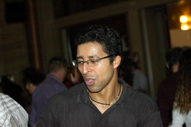 min 2006 02 05 parisxiv 374